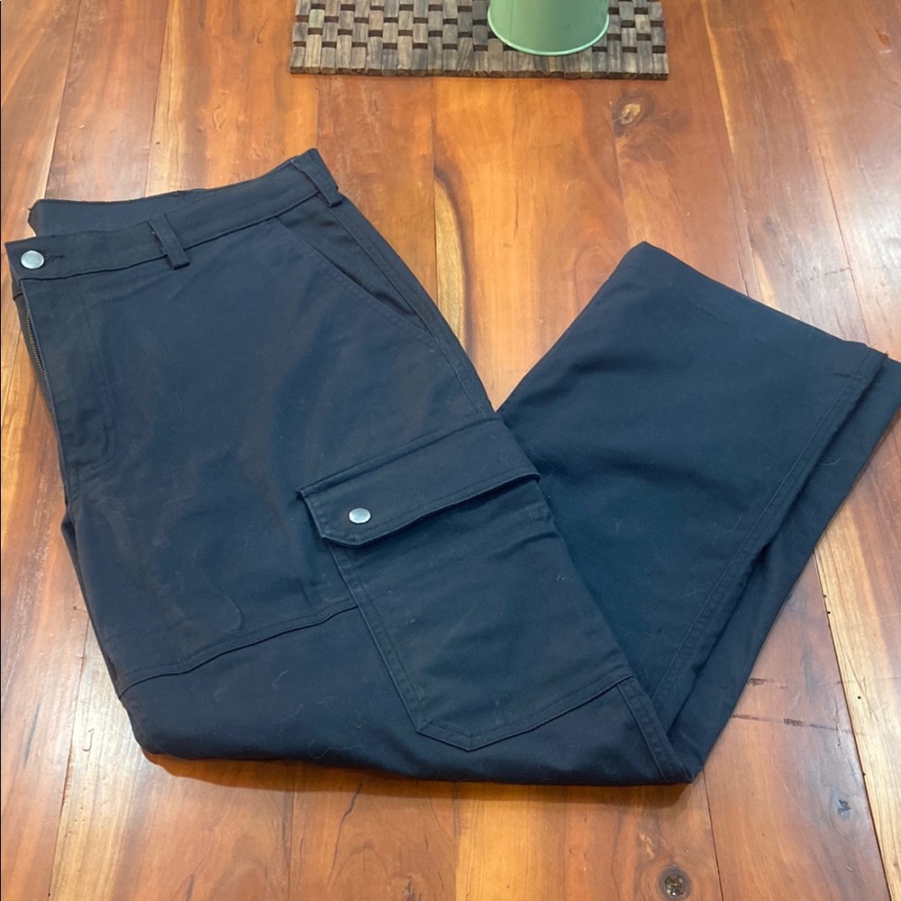 Duluth Trading Co Black 40 Grit 38/30